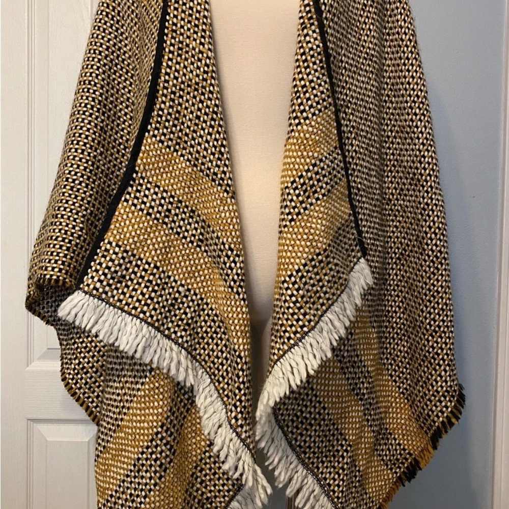 MAJE Poncho Wool Alpaca Chunky Knit Sweater ONE SIZE Fringe